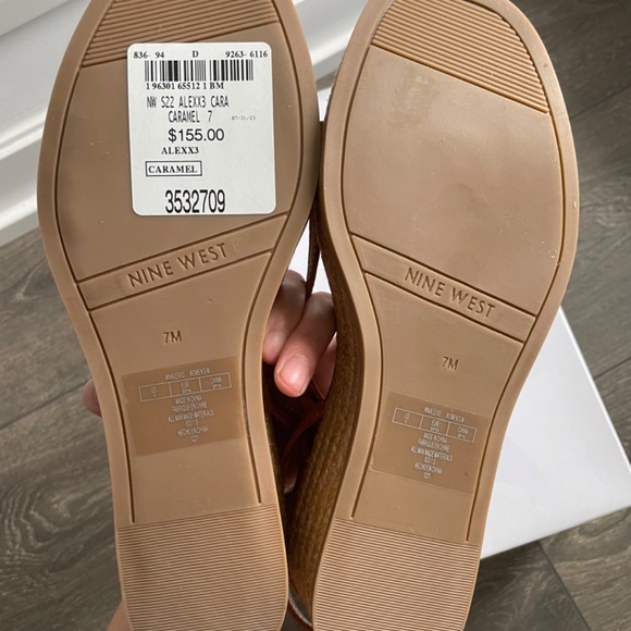 Nine west wedges 7B - Picture 3 of 8